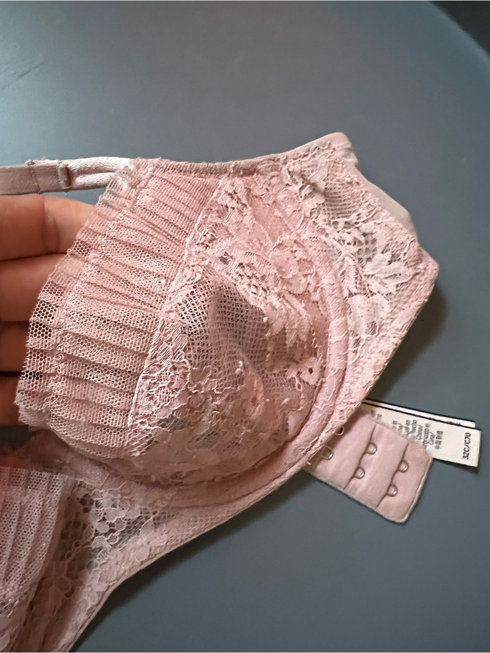 Victoria's Secret Light Pink Lace Underwire Bra
